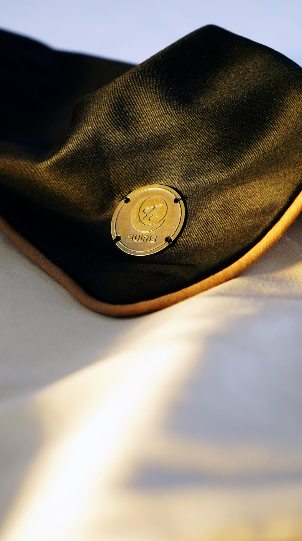 TINGA - triangle scarf